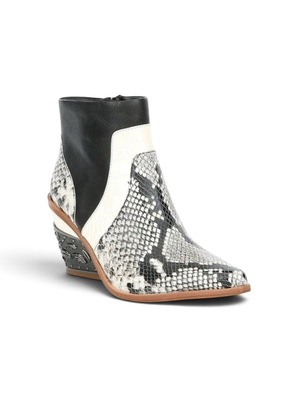 New Gianni Bini Eviee Snake Print Metal Block Heel Western Booties NWOB 7.5